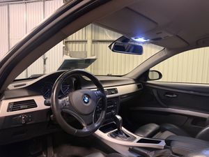 BMW 320 bild 13