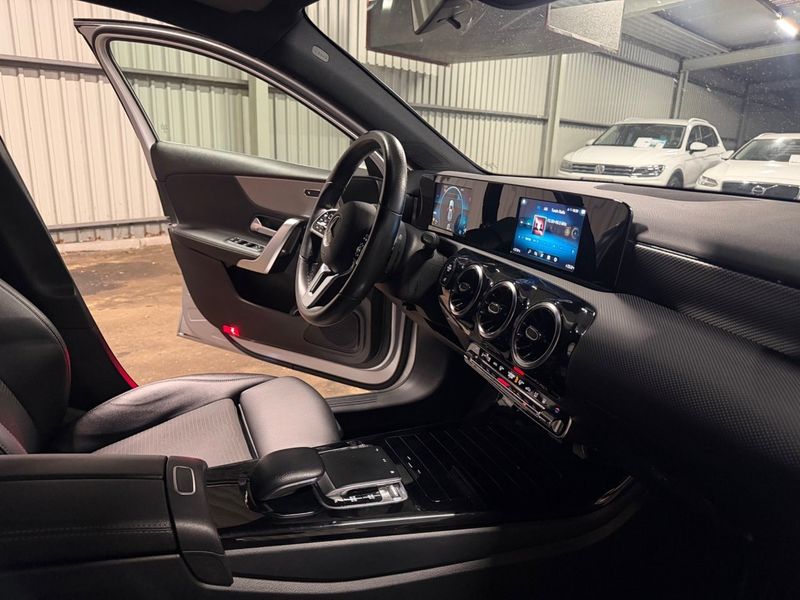 Mercedes A180 bild 16