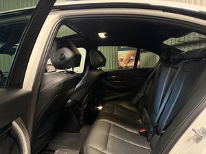 BMW 320 bild 13