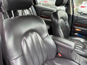 Chrysler 300 bild 9