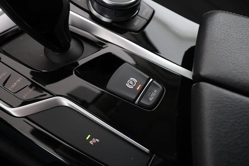 BMW 520 bild 31