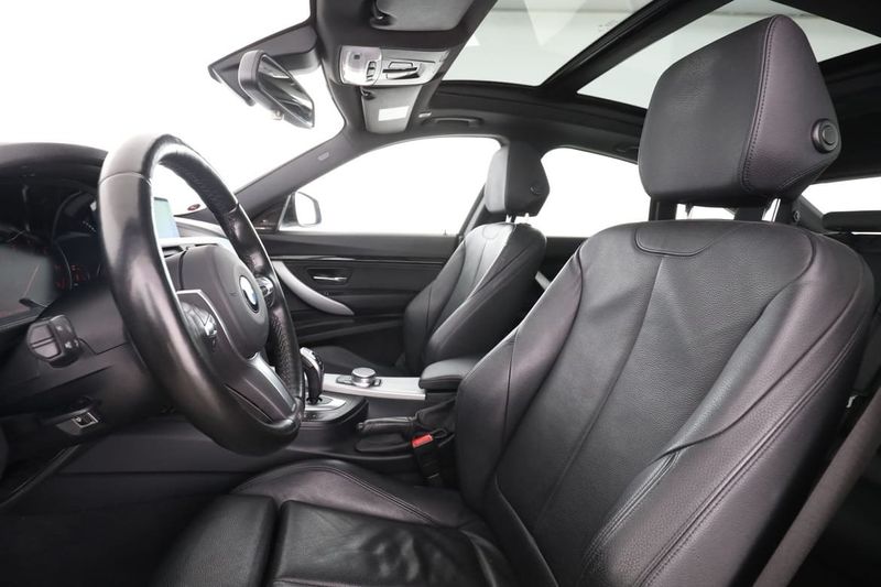 BMW 330 bild 11
