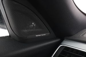 BMW 330 bild 34