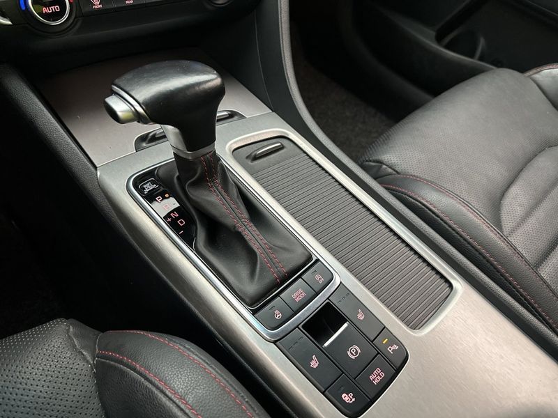 Kia Optima bild 29