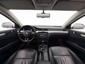 Skoda Superb bild 14