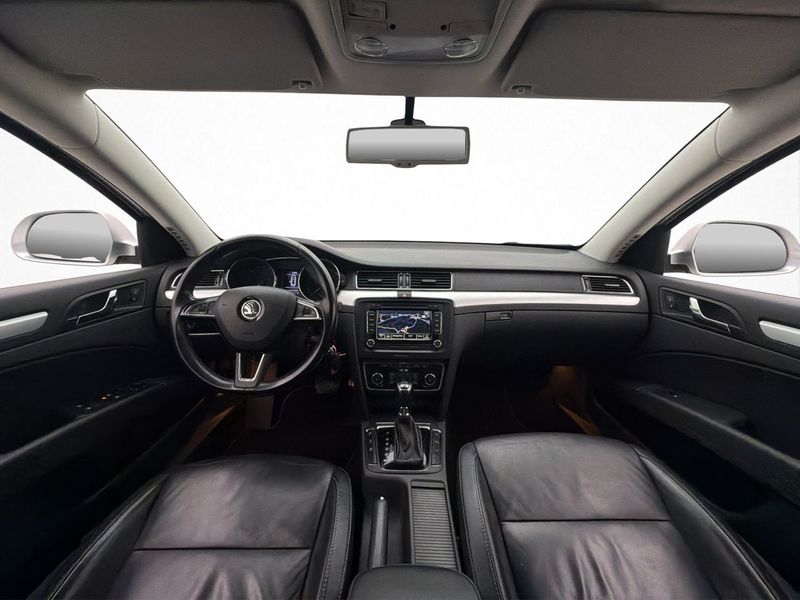 Skoda Superb bild 14