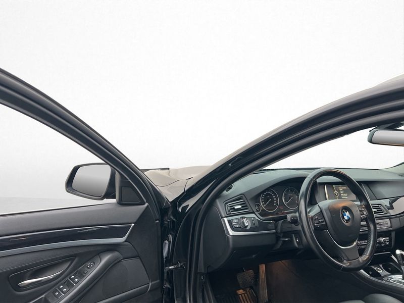 BMW 520 bild 8