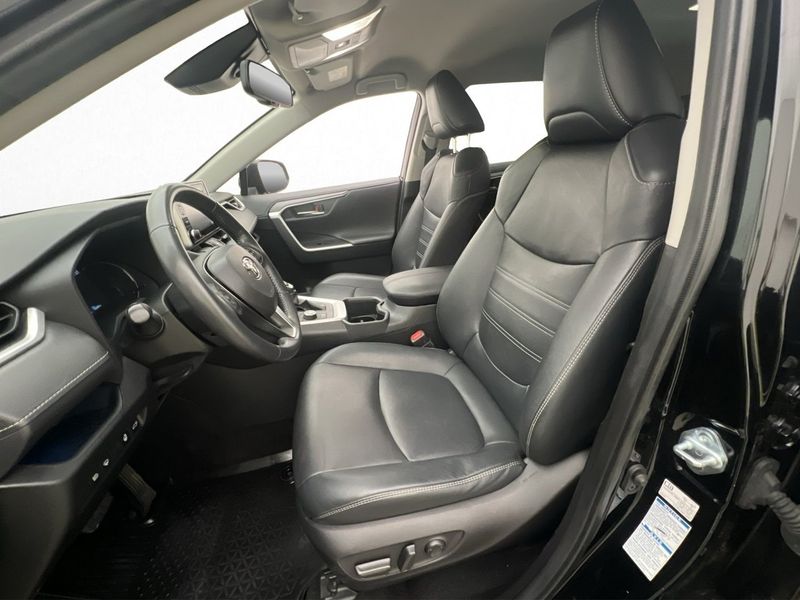 Toyota RAV4 bild 9