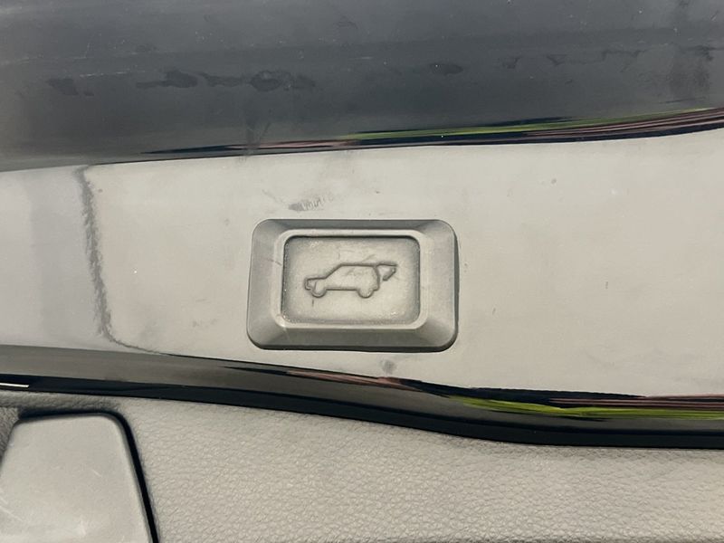 Toyota RAV4 bild 24