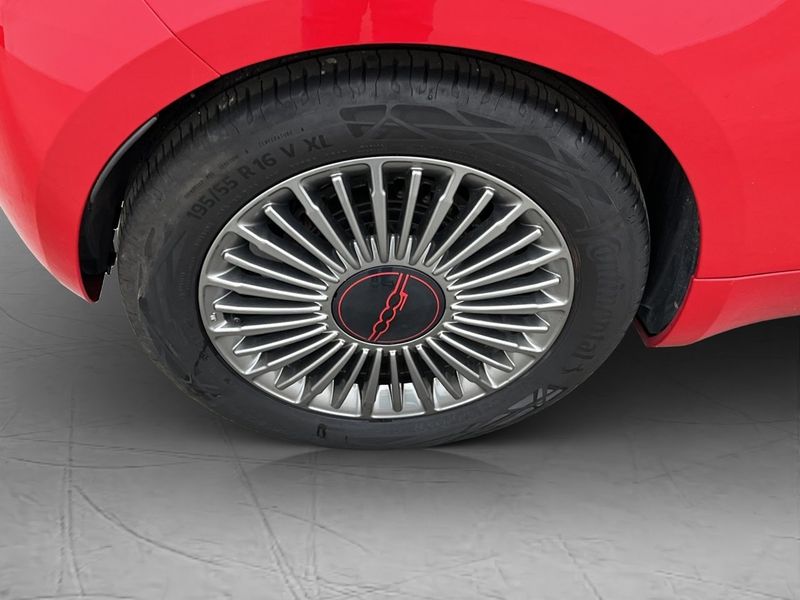 Fiat 500e bild 33
