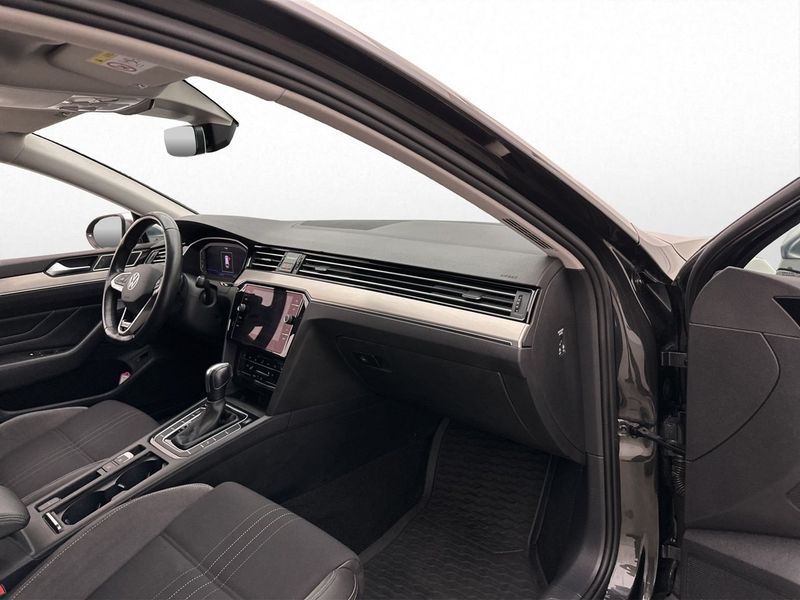 Volkswagen Passat bild 28