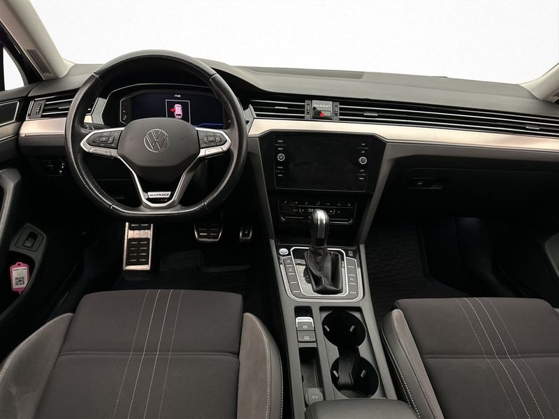 Volkswagen Passat bild 12