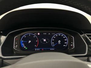 Volkswagen Passat bild 16