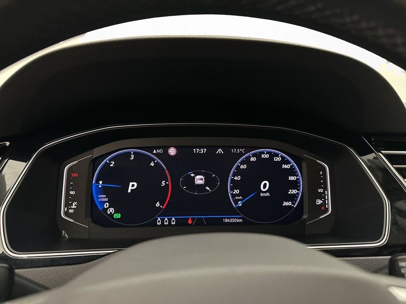 Volkswagen Passat bild 16
