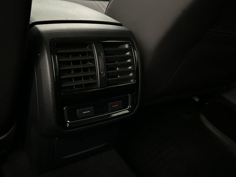 Volkswagen Passat bild 31