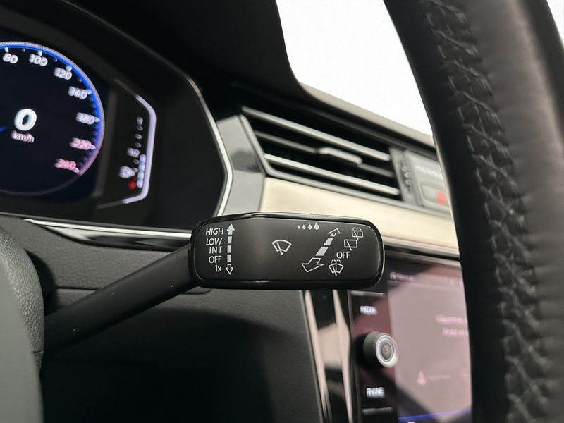 Volkswagen Passat bild 18