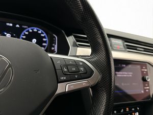 Volkswagen Passat bild 17