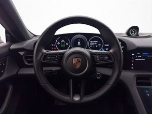 Porsche Taycan bild 16
