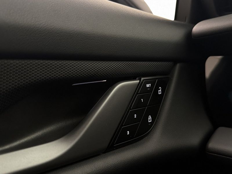 Porsche Taycan bild 35