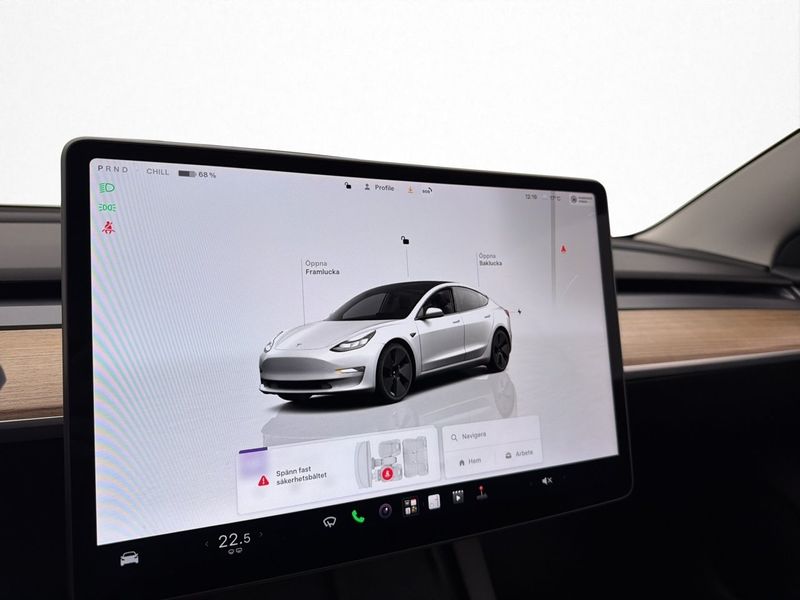 Tesla Model 3 bild 24