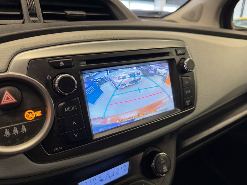 Toyota Yaris bild 10