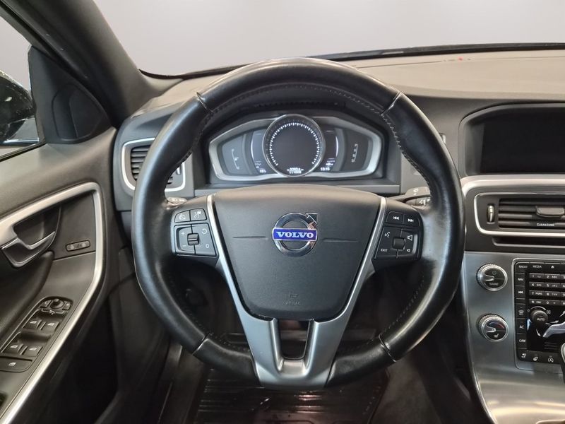 Volvo S60 bild 14