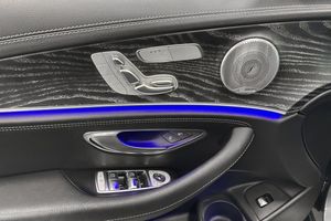 Mercedes E300 bild 16