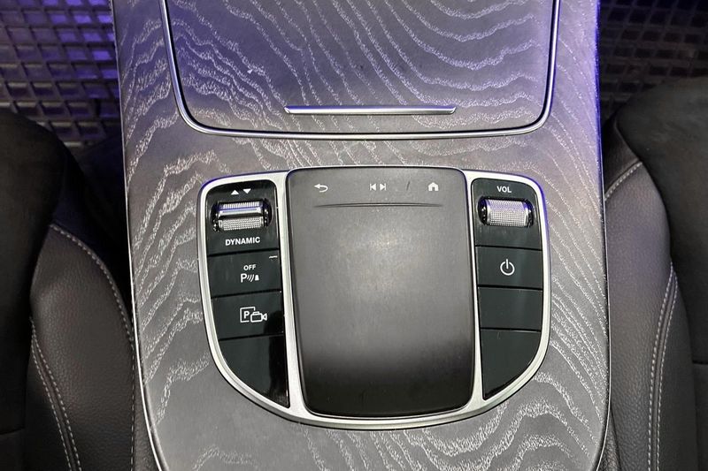 Mercedes E300 bild 20