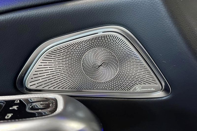 Mercedes E300 bild 19