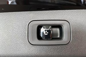 Mercedes E300 bild 16