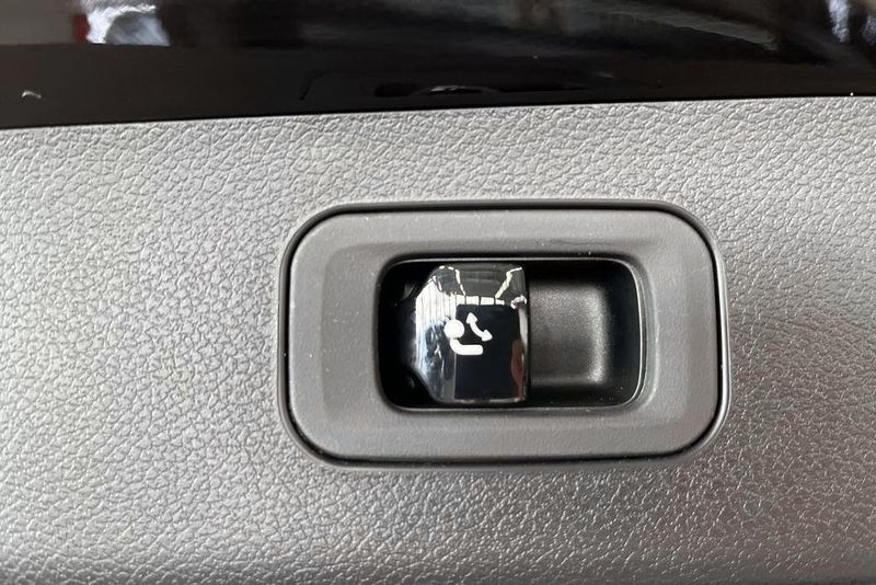 Mercedes E300 bild 16