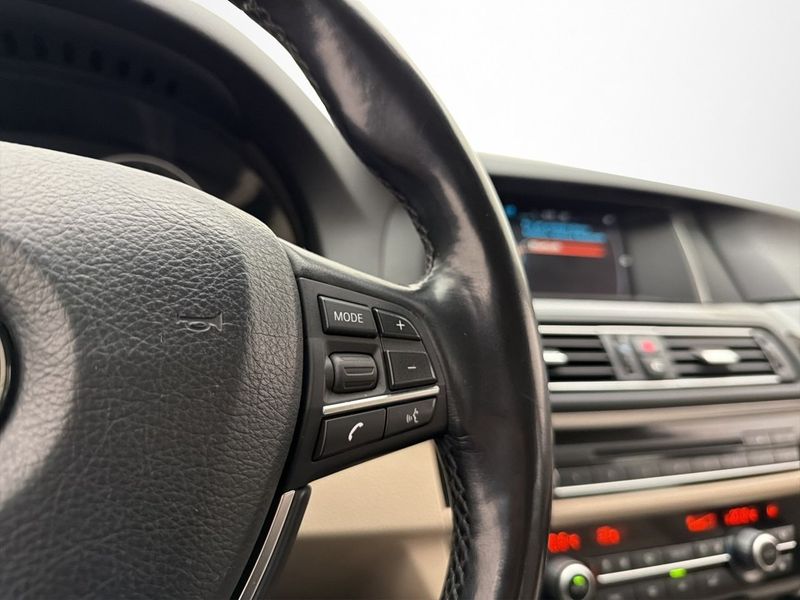 BMW 520 bild 16