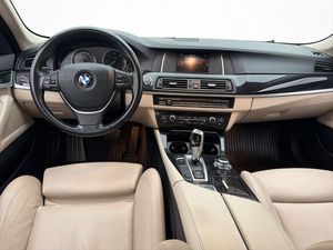 BMW 520 bild 12