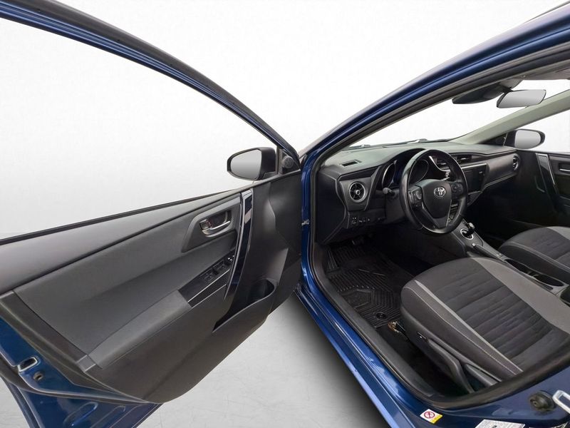 Toyota Auris bild 10