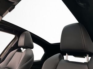 Toyota Yaris bild 12