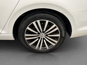 Volkswagen Passat bild 27