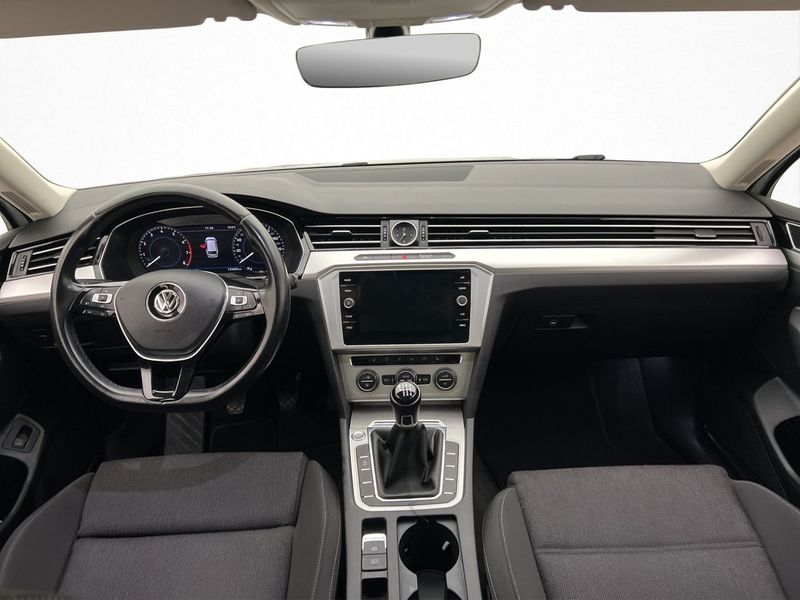 Volkswagen Passat bild 12