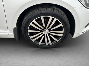 Volkswagen Passat bild 29