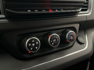 Renault Trafic bild 23