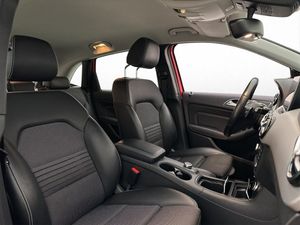 Mercedes B180 bild 11