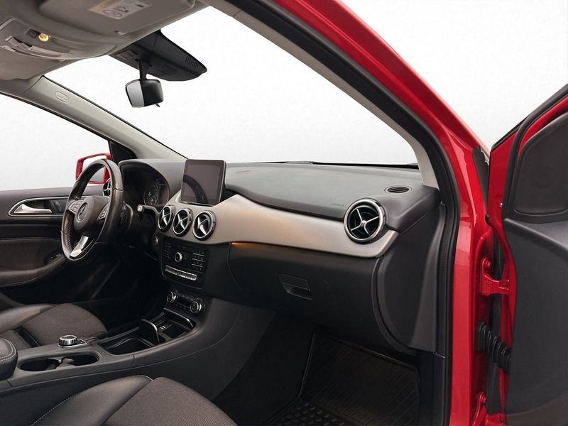 Mercedes B180 bild 28
