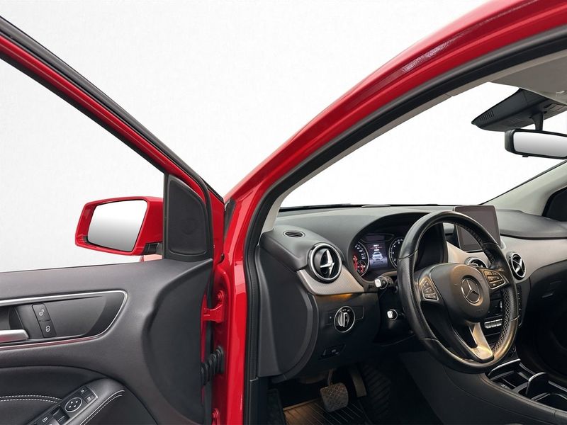 Mercedes B180 bild 27