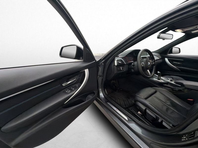 BMW 320 bild 31