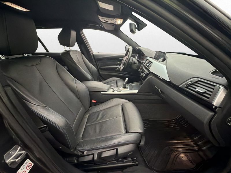 BMW 320 bild 12