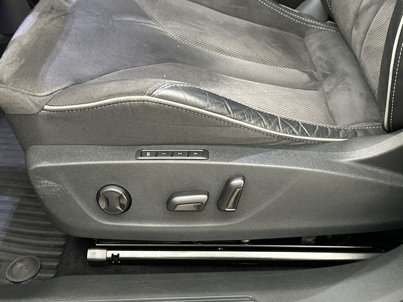 Skoda Enyaq bild 17