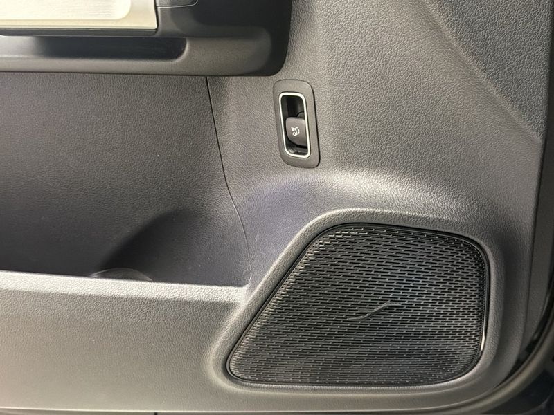 Mercedes EQB300 bild 13