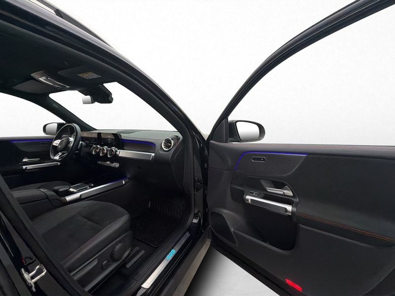 Mercedes EQB300 bild 37