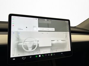 Tesla Model Y bild 20