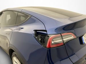 Tesla Model Y bild 10
