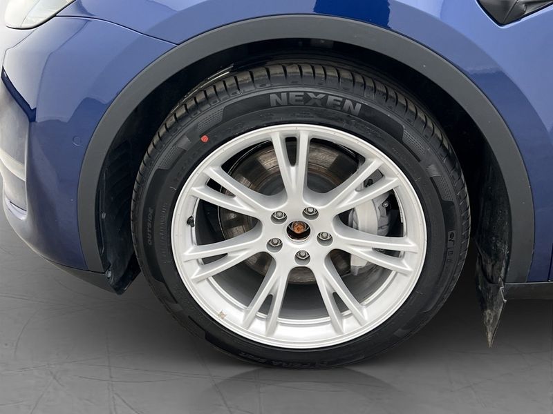 Tesla Model Y bild 29